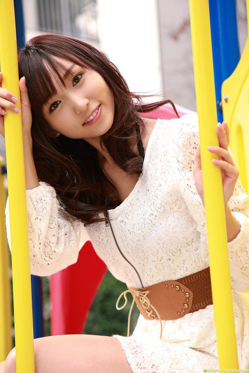 201815dg93s8z77827l3eh.jpg.thumb