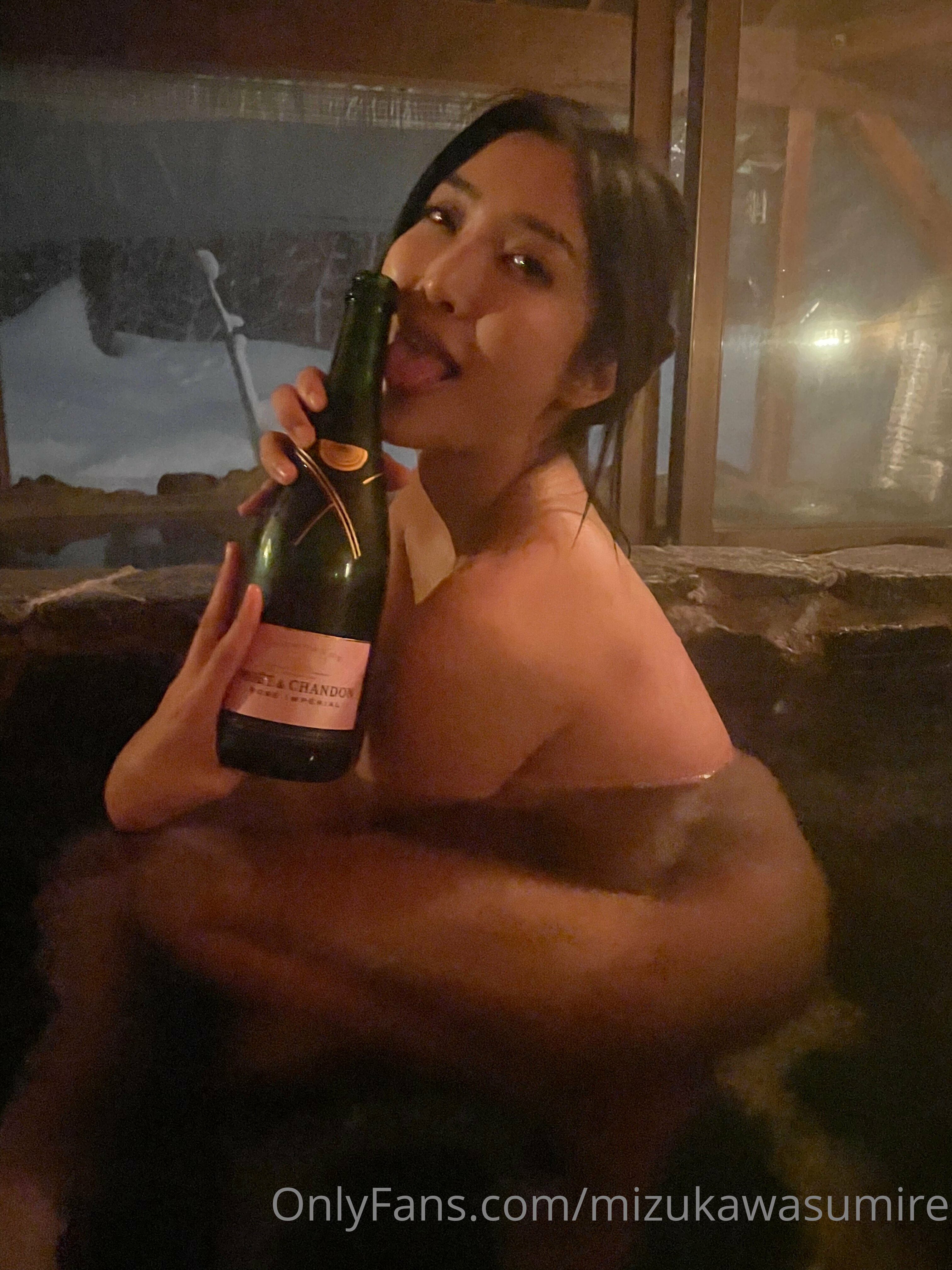 233109nz8pcpy8ae8h1ntp