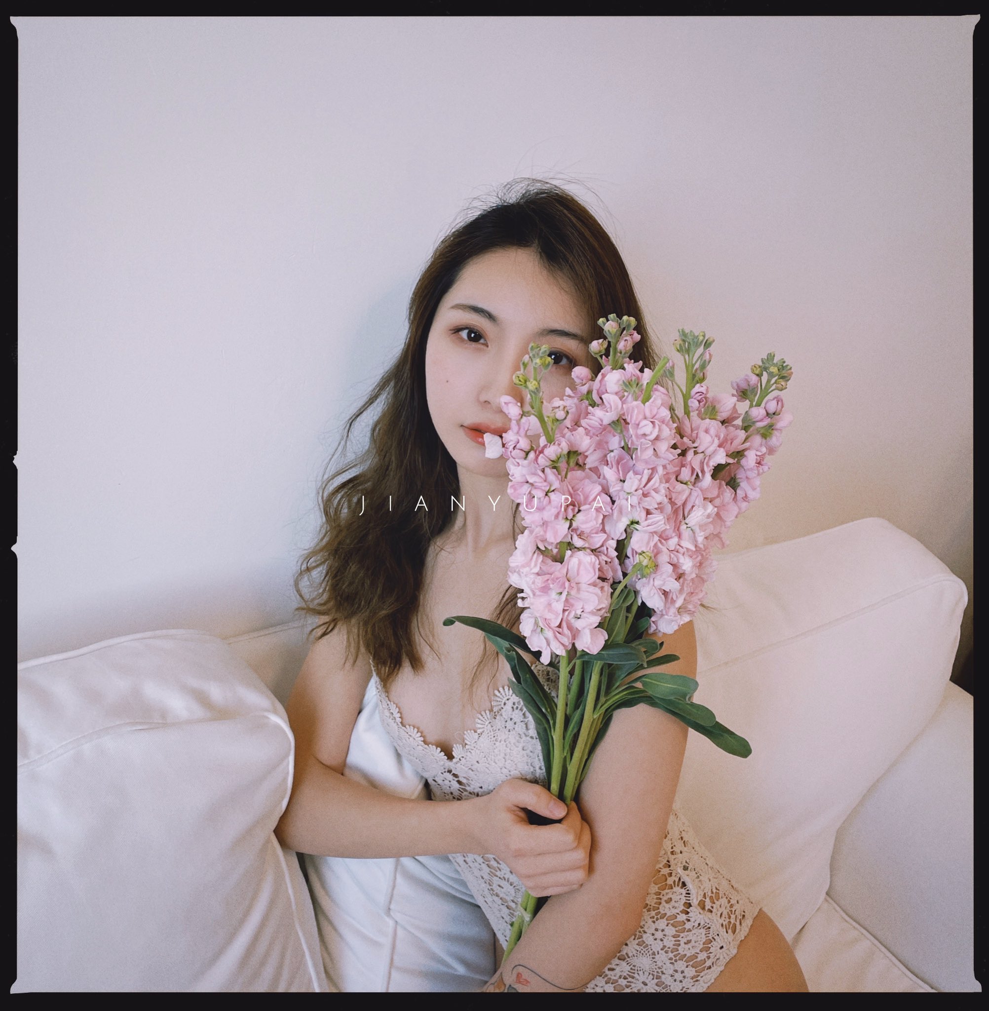 011403flg3v067vcl3sksz