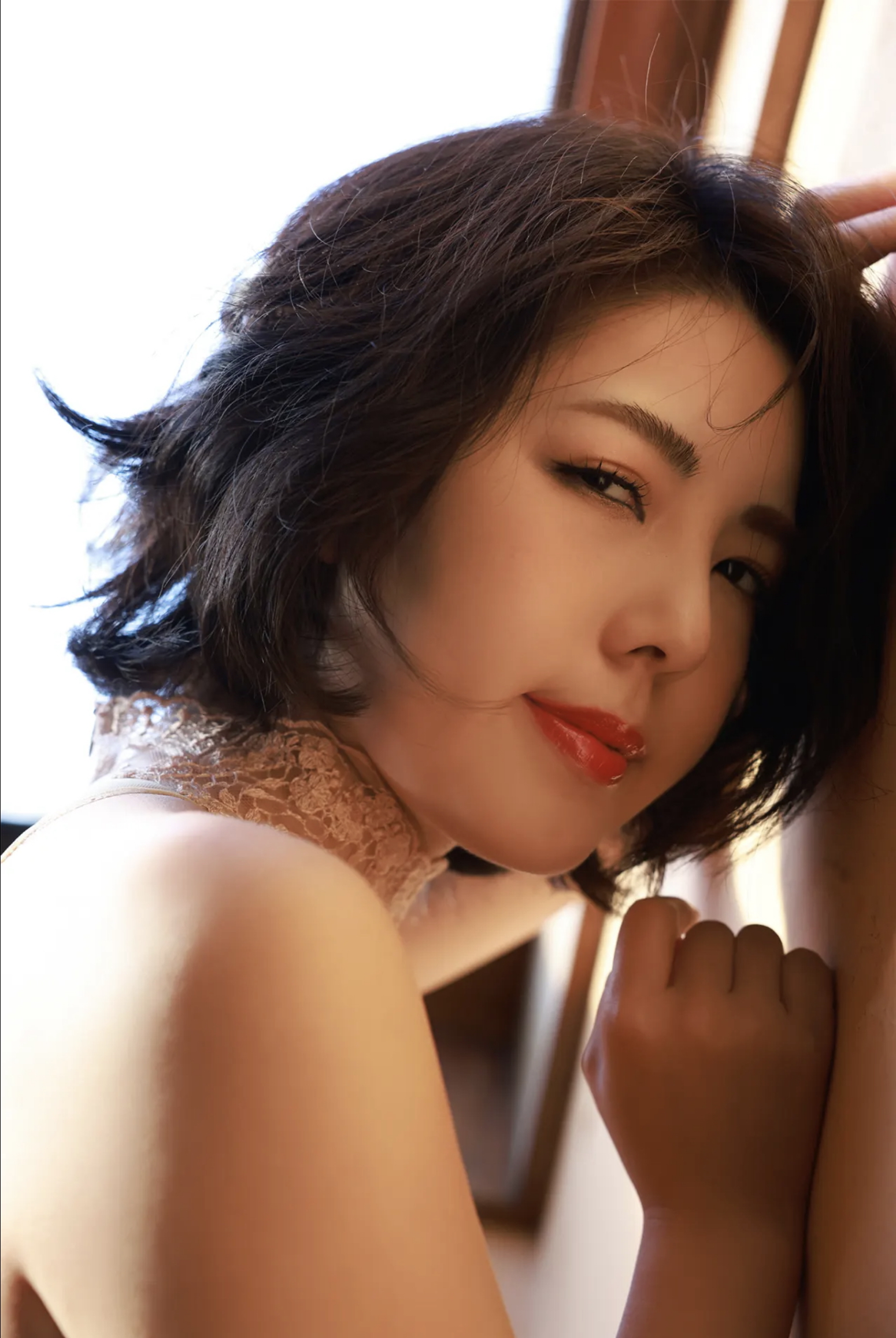 0325196rnvharai0aczx0v